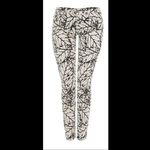 Paige Leaf Print Skyline Skinny Jeans